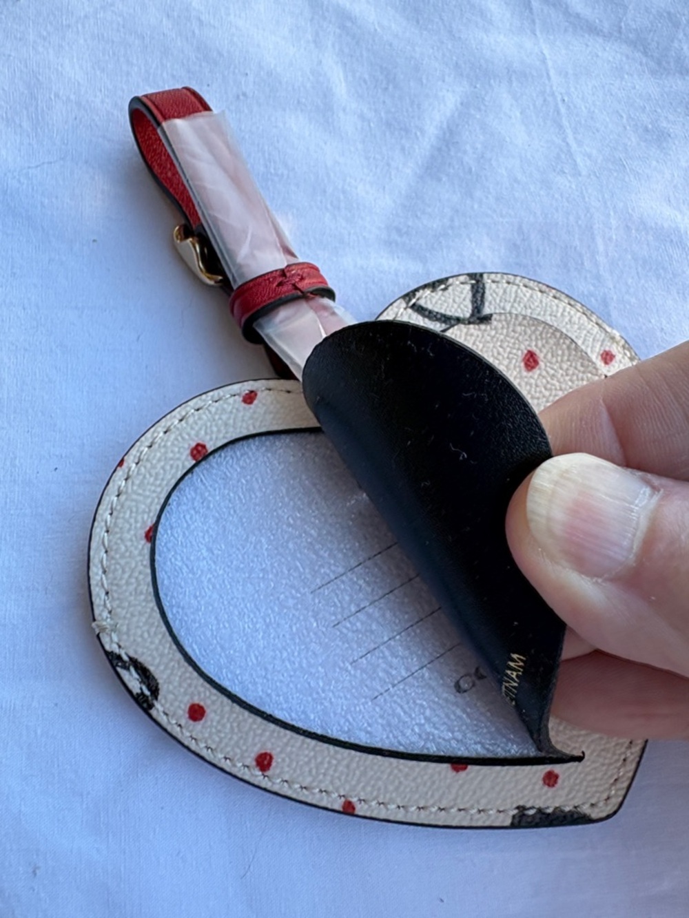 NWOT Coach Heart-Shaped Leather Luggage Tag Bag Charm with Hearts and Red Dots - Picture 2 of 3